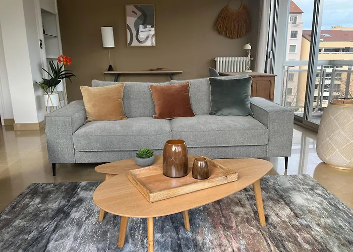 Tournette-Comfortable And Quiet Luxury Apartment